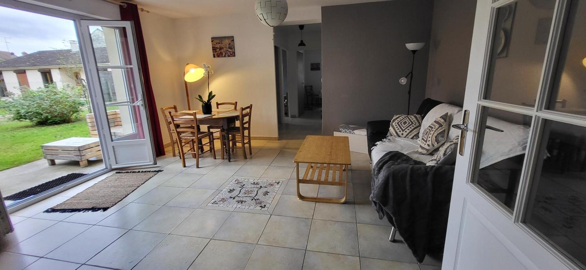 Maison De Plein Pied Avec Jardin Privatif Centre Ville Мийи-ла-Форе Экстерьер фото