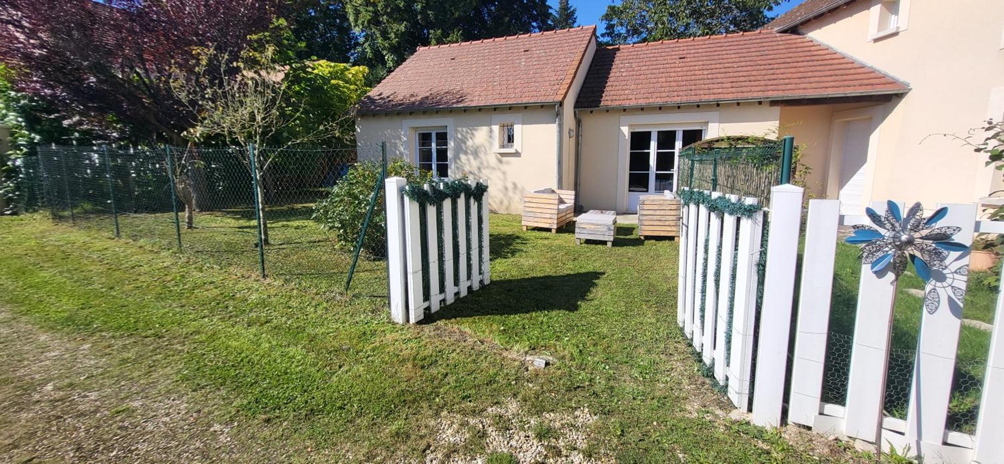 Maison De Plein Pied Avec Jardin Privatif Centre Ville Мийи-ла-Форе Экстерьер фото